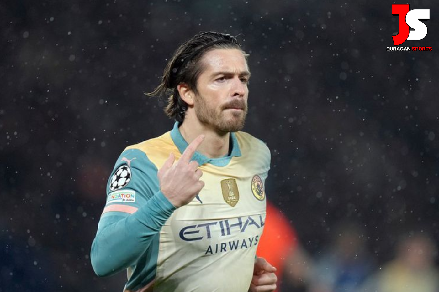 Artikel ini telah diterbitkan di halaman SINDOnews.com pada oleh dengan judul Liverpool Bombardir Ipswich 4-1, The Reds Kokoh di Puncak Klasemen Liga Inggris. Untuk selengkapnya kunjungi (6)
