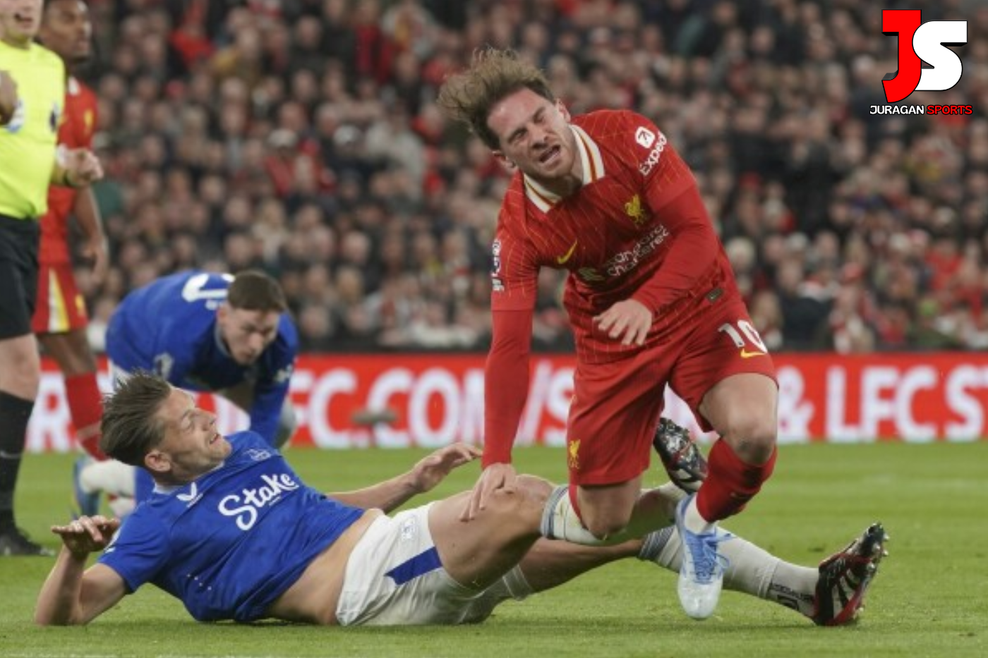 Artikel ini telah diterbitkan di halaman SINDOnews.com pada oleh dengan judul Liverpool Bombardir Ipswich 4-1, The Reds Kokoh di Puncak Klasemen Liga Inggris. Untuk selengkapnya kunjungi